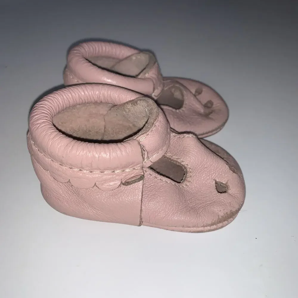 Toddler Girls Pink Leather Freshly Picked Soft Sole Shoes Size 1